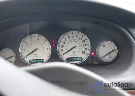 2002 Chrysler 300M z USA, uszkodzony, nr VIN 2C3HE66G42H307993